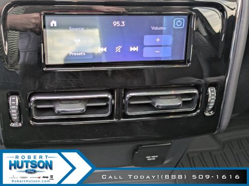 New 2026 Lincoln Aviator Reserve w/ Jet Appearance Package image 16