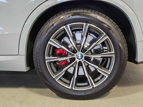 New 2026 BMW X5 xDrive50e w/ M Sport Package AWD/4WD image 8