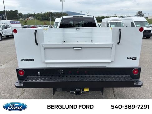 New 2025 Ford F350 XL w/ XL Chrome Package image 6