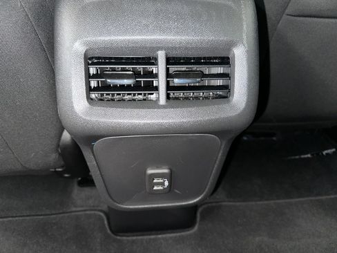 Certified 2023 Chevrolet Equinox LT image 20