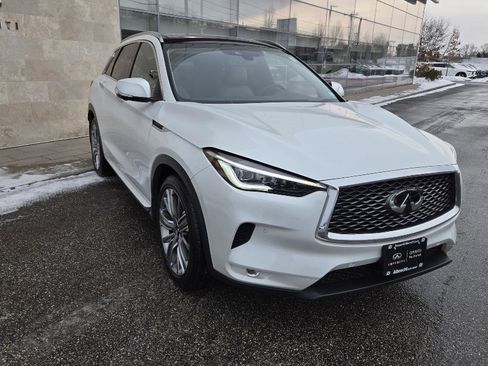 Certified 2023 INFINITI QX50 Sensory image 15