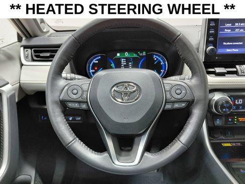 Used 2022 Toyota RAV4 Limited AWD/4WD image 15
