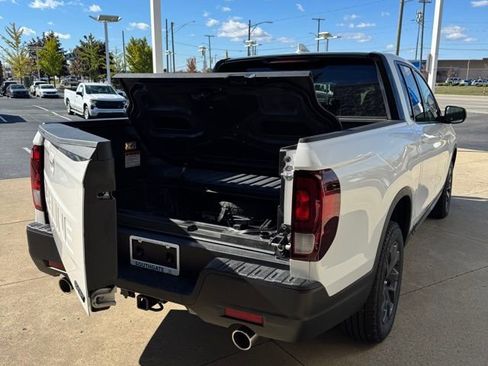 New 2026 Honda Ridgeline Sport image 15