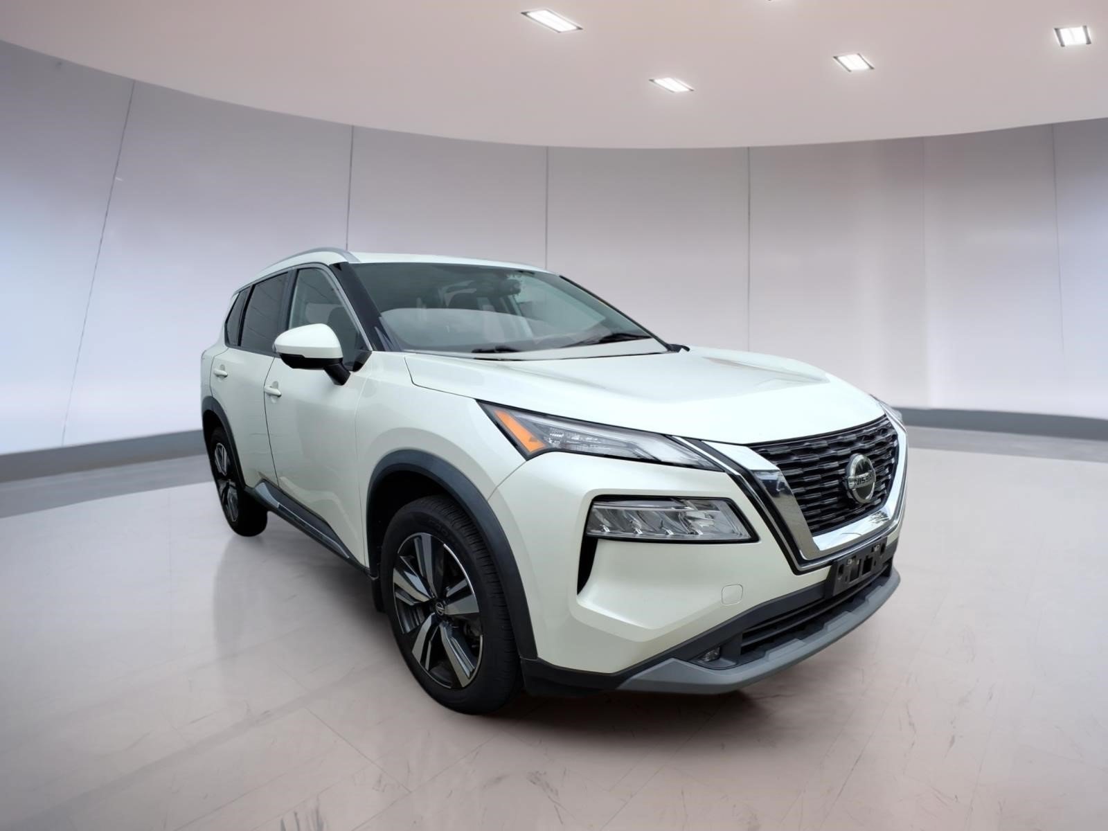 Used 2021 Nissan Rogue SL AWD/4WD image 1