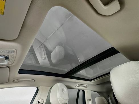 Certified 2023 Mercedes-Benz GLS 450 4MATIC image 22