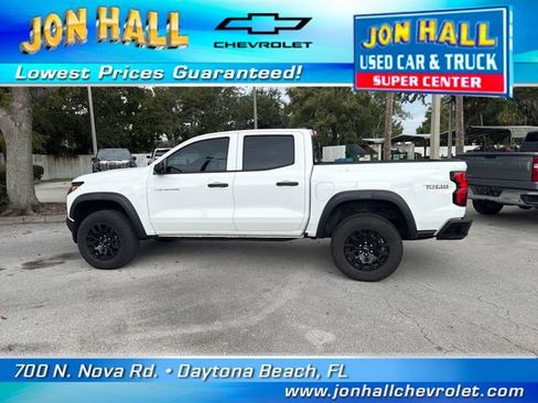 Used 2023 Chevrolet Colorado Trail Boss w/ Advanced Trailering Package AWD/4WD image 5
