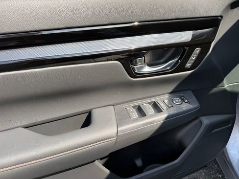 Used 2026 Honda CR-V Sport Touring image 18