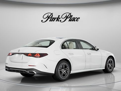 New 2026 Mercedes-Benz E 450 4MATIC Sedan image 21