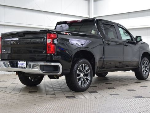 Used 2024 Chevrolet Silverado 1500 LT AWD/4WD image 8