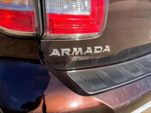 Used 2017 Nissan Armada Platinum image 29