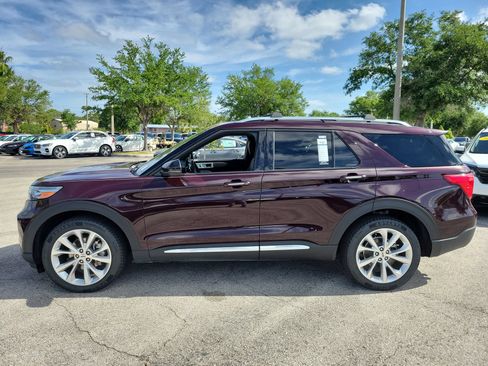 Used 2023 Ford Explorer Platinum w/ Technology Package AWD/4WD image 10