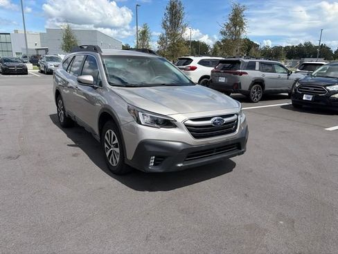Used 2020 Subaru Outback Premium w/ Popular Package #1 AWD/4WD image 3