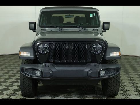 Used 2022 Jeep Wrangler Sport AWD/4WD image 15