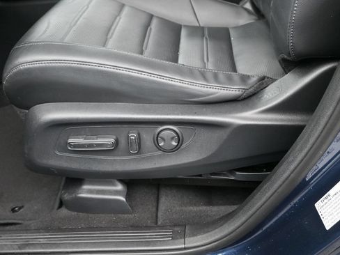 Used 2023 Honda CR-V EX-L image 19