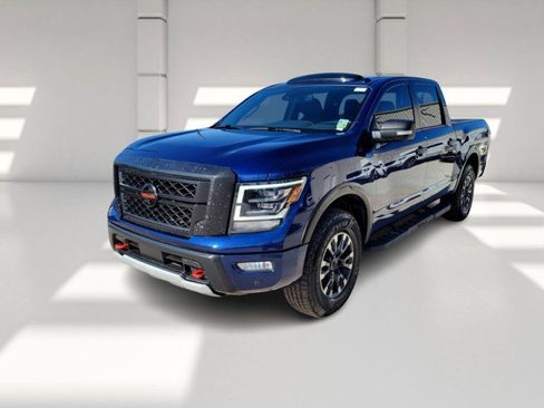 Used 2021 Nissan Titan PRO-4X w/ Pro-4x Convenience Package image 1