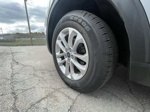 Used 2022 Ford Escape SE w/ Convenience Package image 6