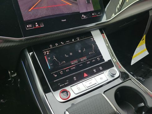 New 2026 Audi SQ7 Prestige AWD/4WD image 6