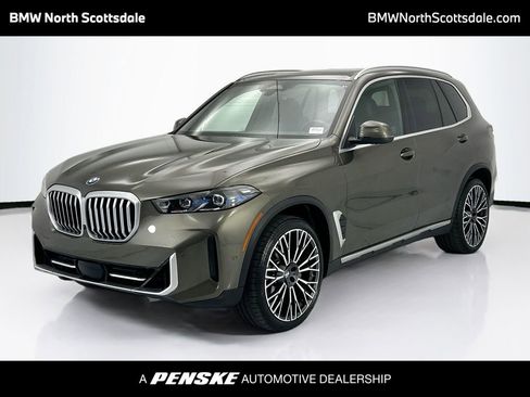 Certified 2025 BMW X5 xDrive40i w/ Parking Assistance Package image 1
