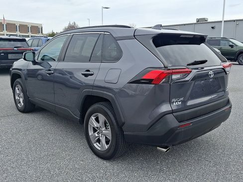 Used 2022 Toyota RAV4 XLE w/ Convenience Package AWD/4WD image 6