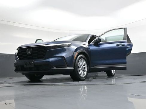 Used 2025 Honda CR-V EX image 41