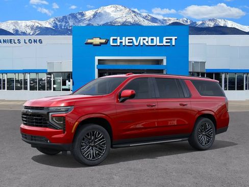 New 2026 Chevrolet Suburban RST AWD/4WD image 2