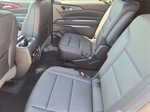 New 2026 Chevrolet Traverse Z71 w/ Enhanced Driving Package image 16