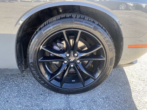 Used 2018 Dodge Challenger SXT w/ Blacktop Package image 8