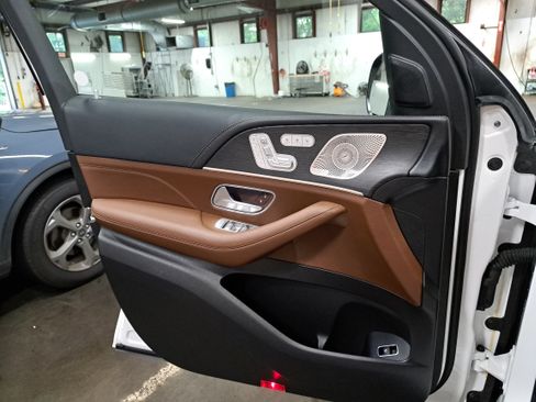 Certified 2024 Mercedes-Benz GLE 350 4MATIC image 28