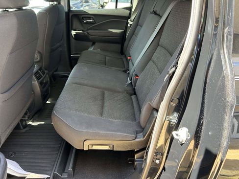 Certified 2023 Honda Ridgeline Sport image 10