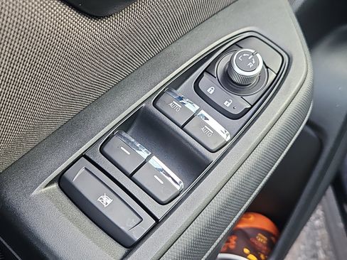 Certified 2025 Subaru Forester Premium image 20