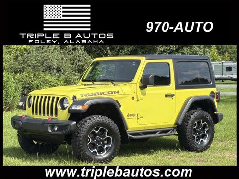 Used 2023 Jeep Wrangler Rubicon w/ Cold Weather Group AWD/4WD image 1