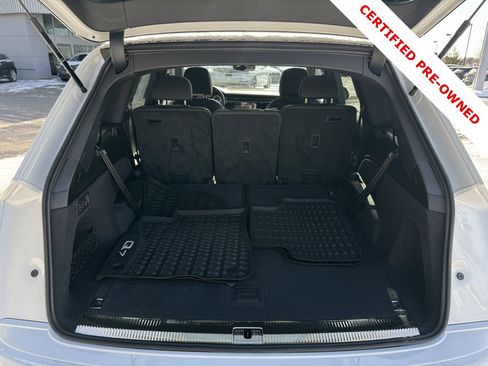 Used 2025 Audi Q7 2.0T Premium w/ Convenience Plus Package image 11
