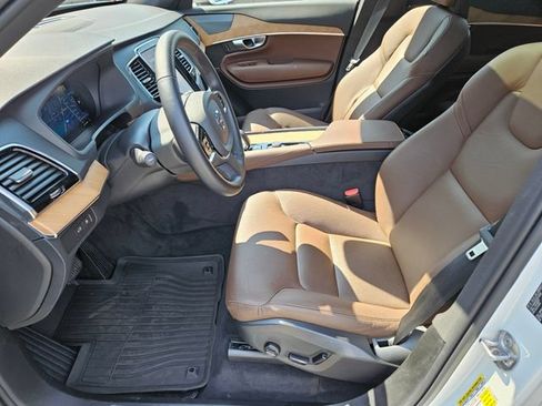 Used 2024 Volvo XC90 T8 Plus AWD/4WD image 18