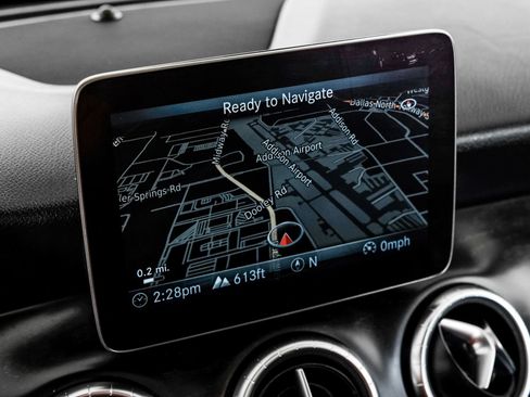 Used 2019 Mercedes-Benz CLA 250 image 22