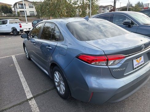Certified 2024 Toyota Corolla LE image 9