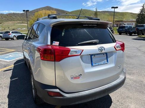 Used 2014 Toyota RAV4 XLE AWD/4WD image 7