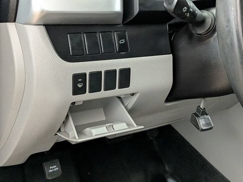 Used 2016 Toyota Highlander XLE AWD/4WD image 14