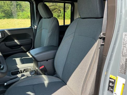 New 2025 Jeep Wrangler Sport S image 12