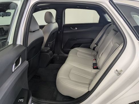 Used 2021 Kia K5 GT-Line AWD/4WD image 22