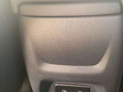 New 2026 Hyundai Venue SEL image 11