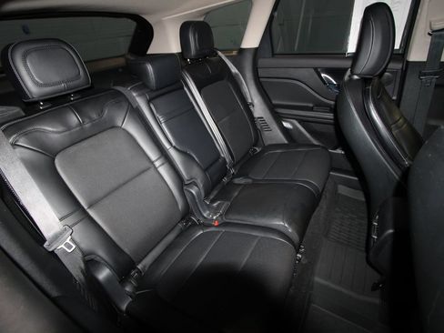 Used 2024 Lincoln Corsair AWD w/ Equipment Group 101A image 23