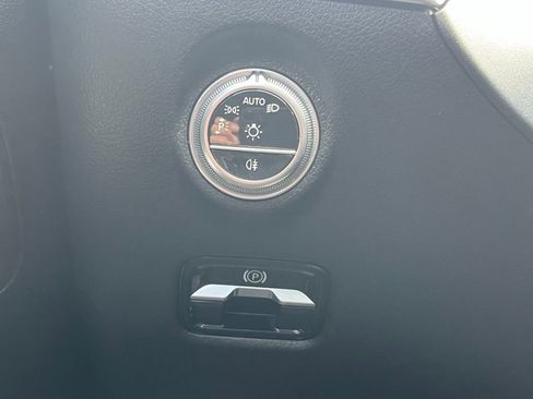 Used 2022 Mercedes-Benz C 300 Sedan image 25