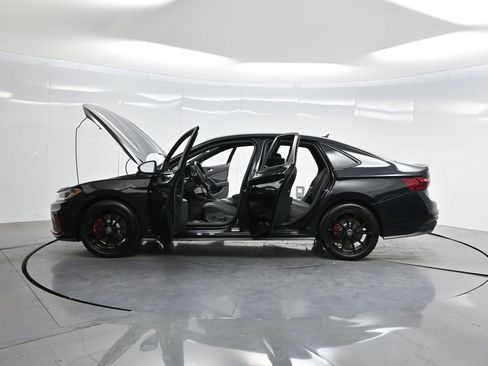 Used 2025 Volkswagen Jetta GLI Autobahn w/ GLI Black Package image 40