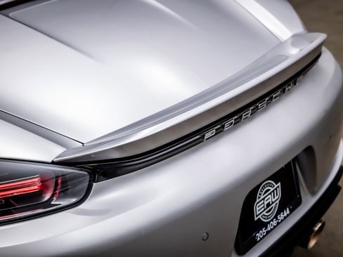 Used 2024 Porsche 718 Boxster GTS image 36