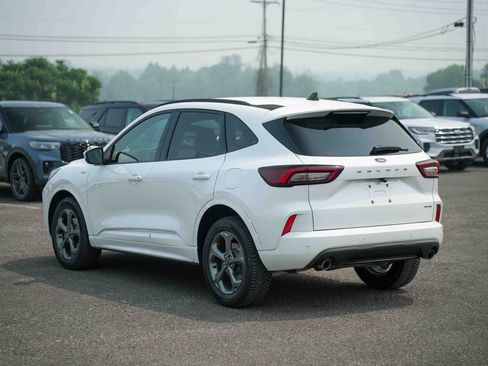 Used 2023 Ford Escape ST-Line Select w/ Tech Pack #1 AWD/4WD image 7