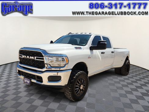 Used 2024 RAM 3500 Tradesman w/ Chrome Appearance Group AWD/4WD image 1