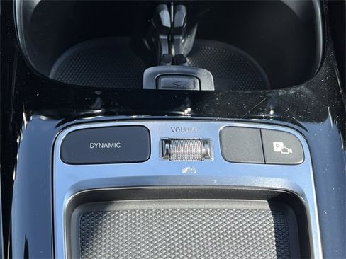 Used 2025 Mercedes-Benz GLA 250 4MATIC image 28