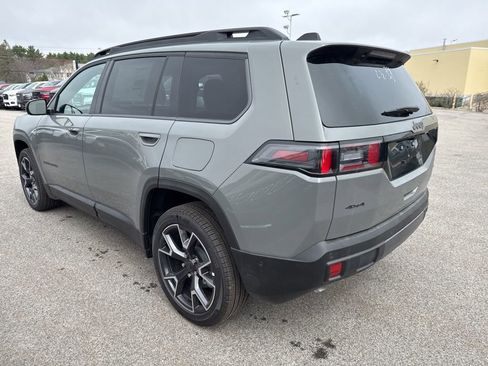New 2026 Jeep Cherokee Overland image 3