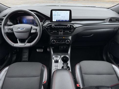 Used 2024 Ford Escape ST-Line w/ Cold Weather Package image 2