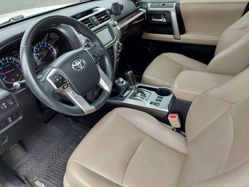 Used 2018 Toyota 4Runner Limited AWD/4WD image 9